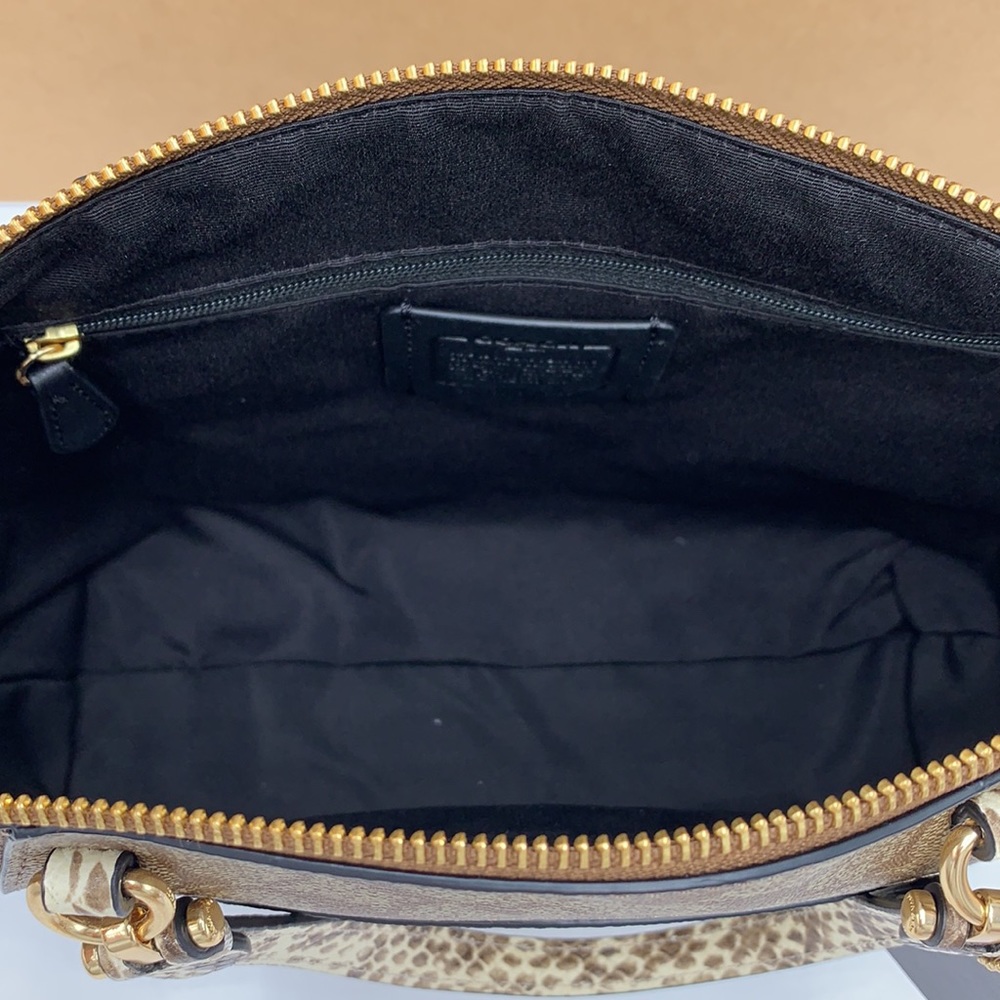 COACH Prairie Satchel / Shoulder In Colorblock Signature Canvas Khaki/Black NWT - Picture 12 of 16